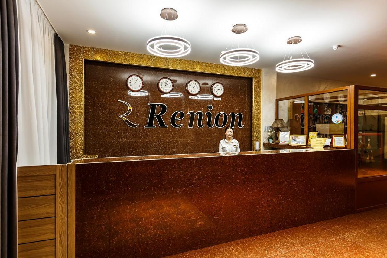Renion Hotel Almaty Exterior foto